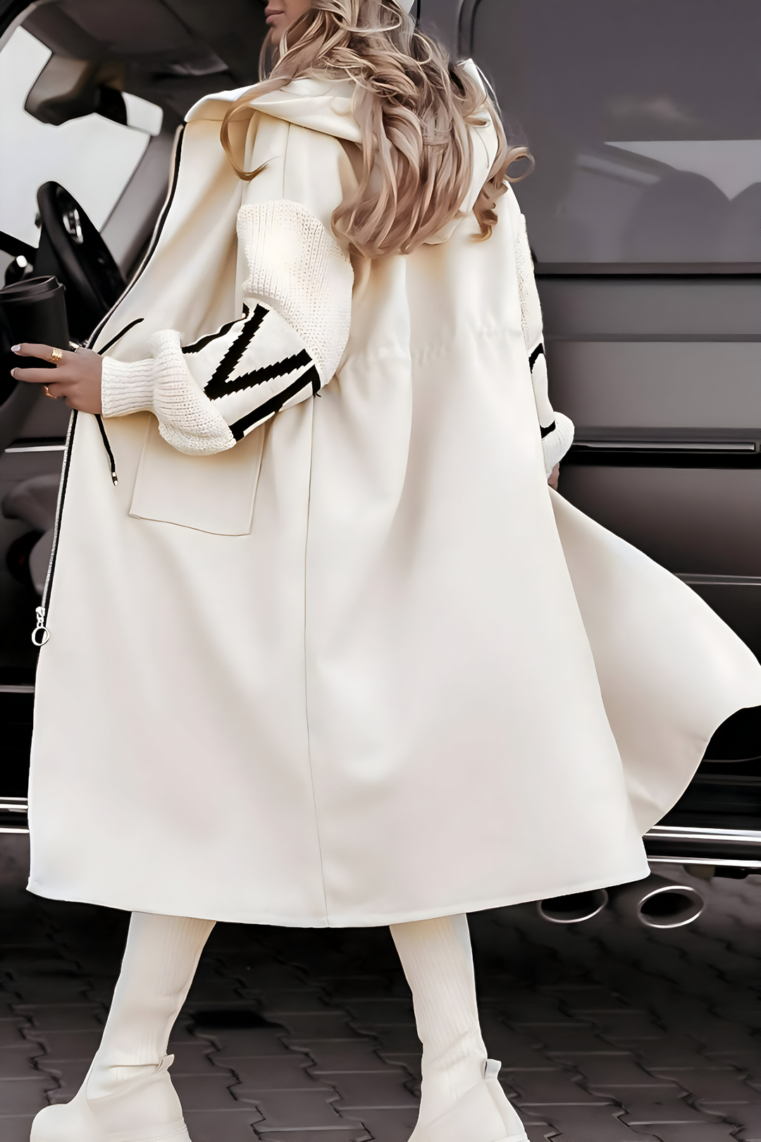 Zoe - Jacket with Knitted Sleeves and Hood